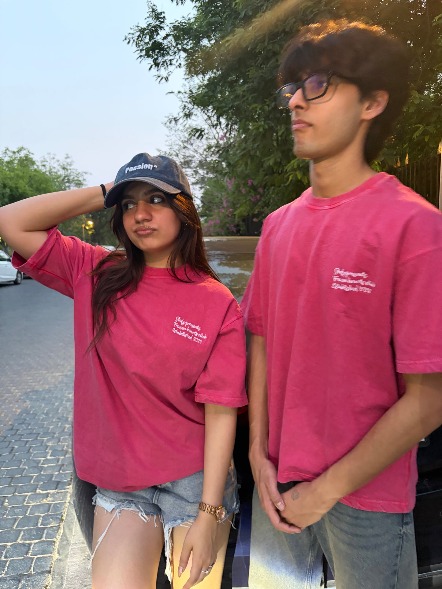 FROZEN HEARTS TEE