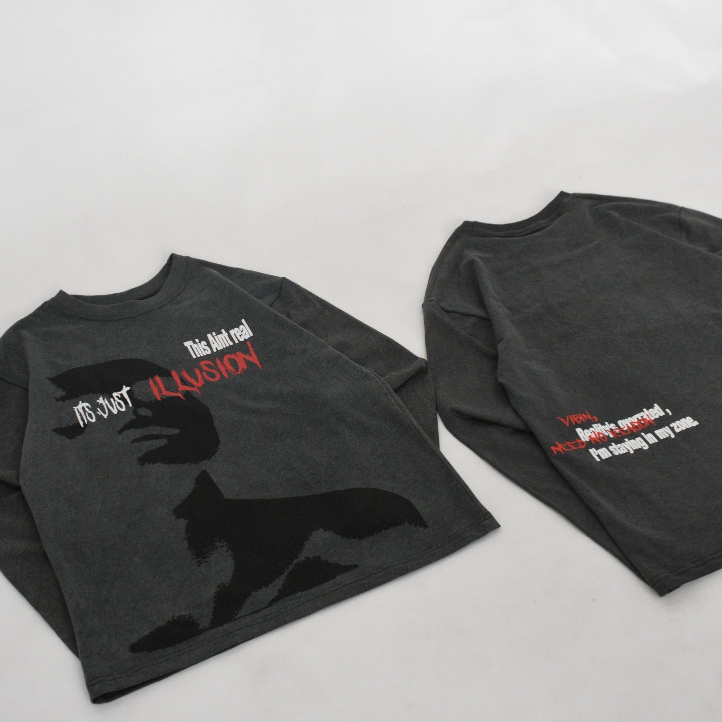 ILLUSION LIGHTWEIGHT SWEATSHIRT