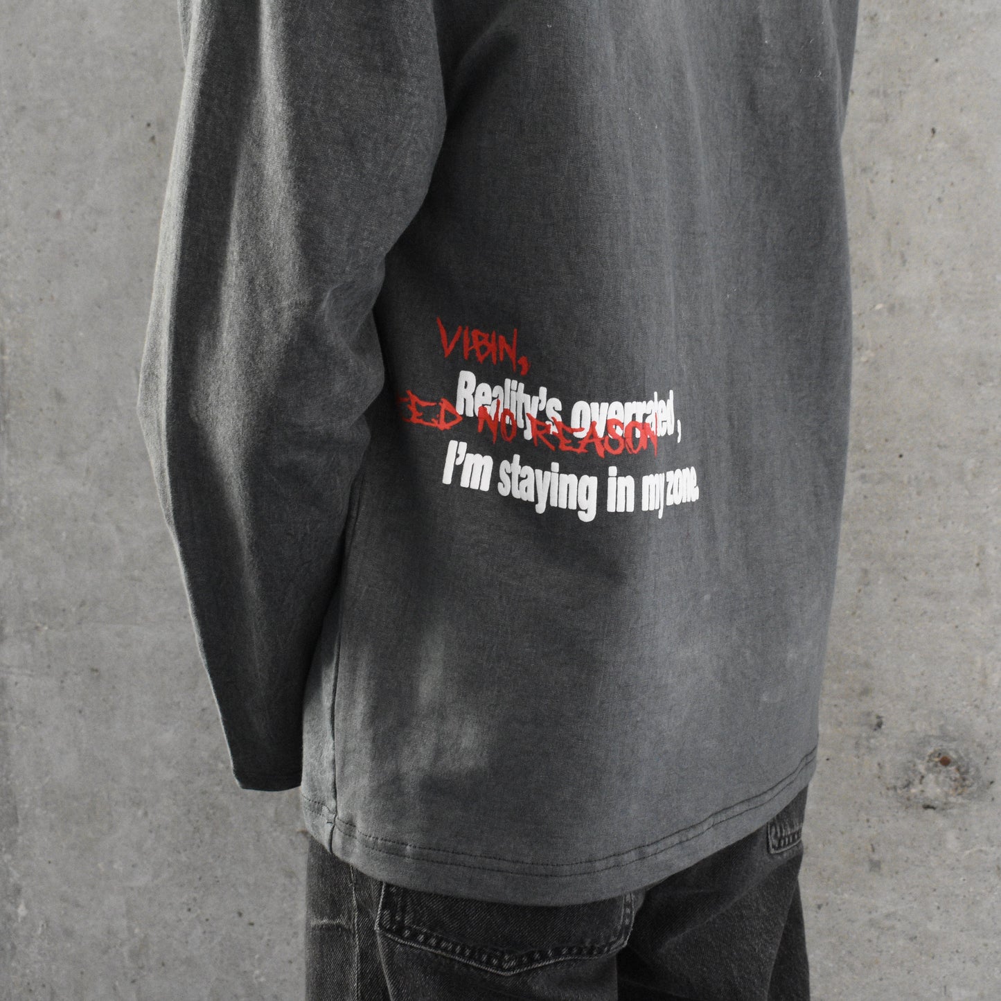 ILLUSION LIGHTWEIGHT SWEATSHIRT