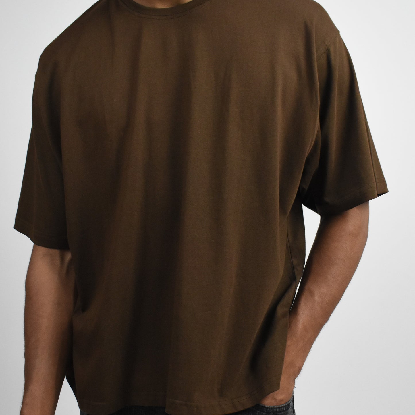 BASIC DUSKY BROWN T-SHIRT