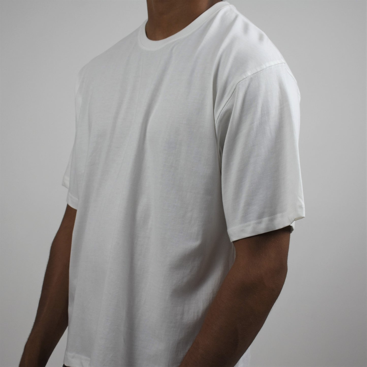 BASIC IVORY T-SHIRT